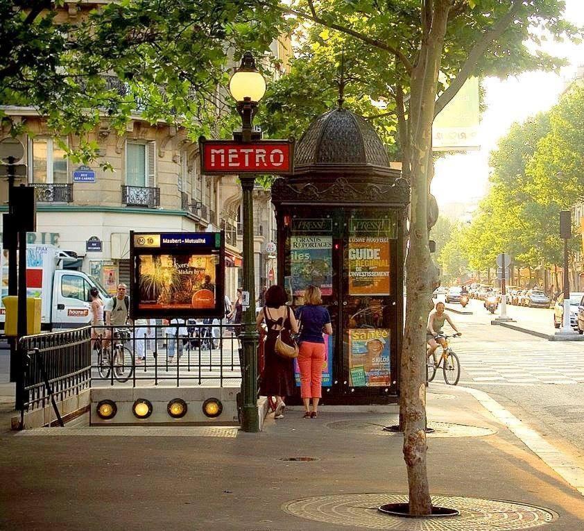 Luxury Parisian Notre Dame Saint Germain Des Pres * Parijs